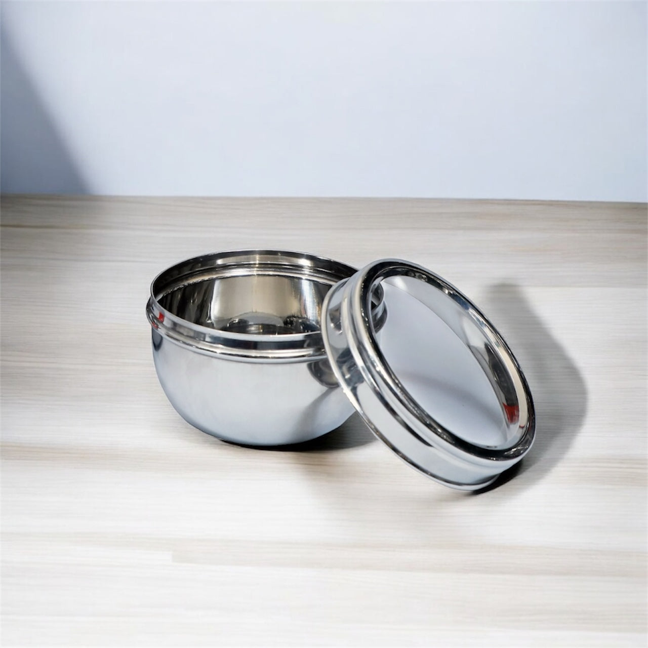 Box With Transparent Lid