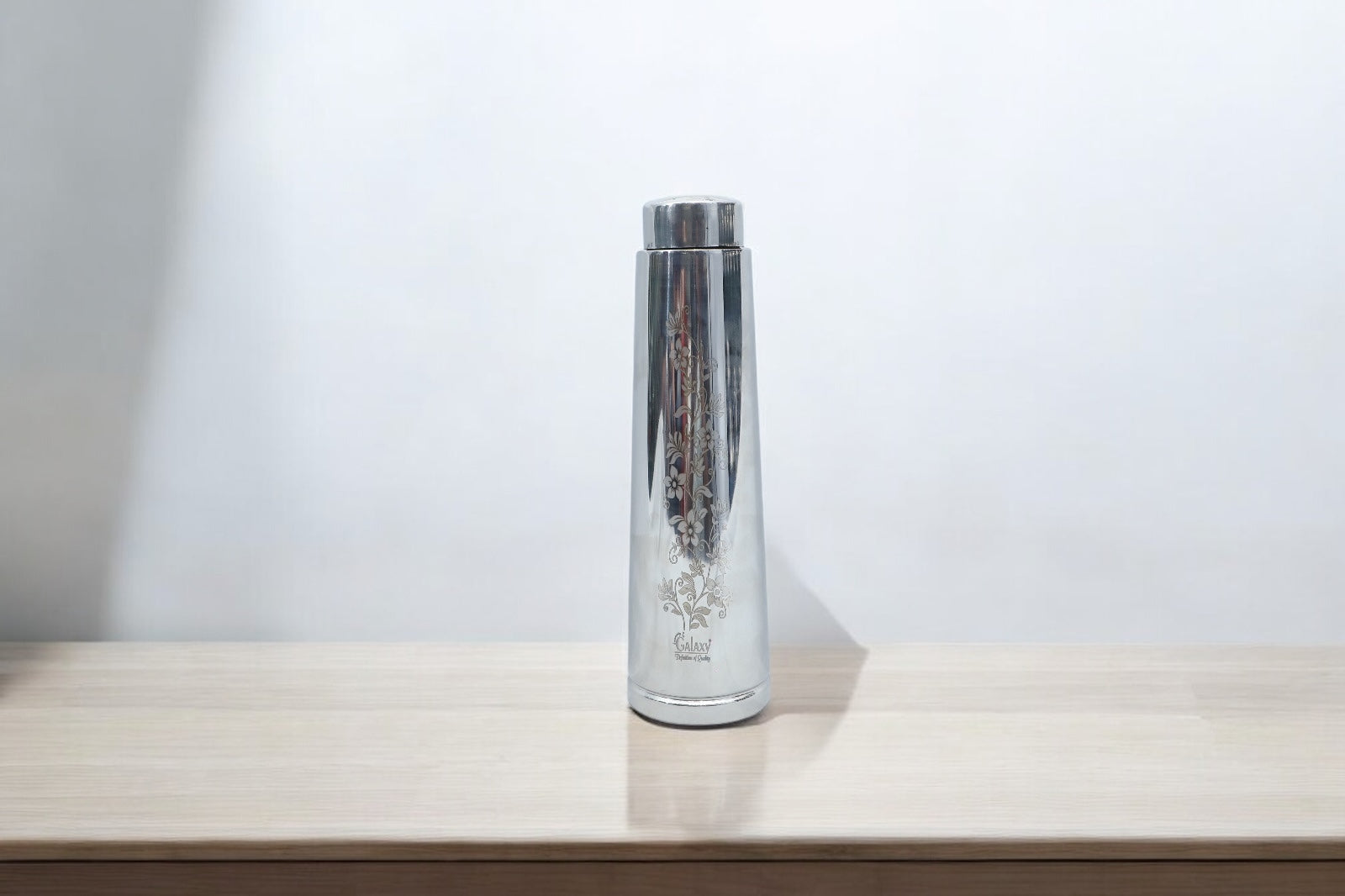 Copper-Steel Bottle with Tapered Design & Laser Pattern - 1L