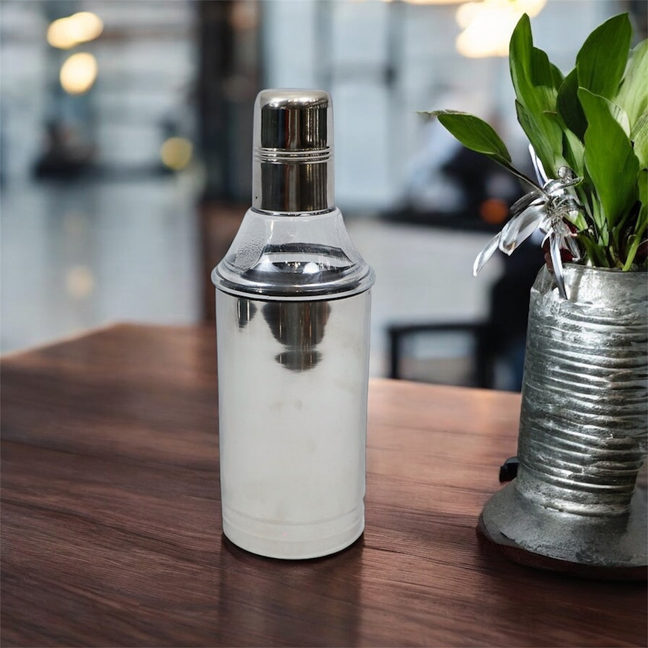Oil Pourer with Transparent Lid – 1 Litre Capacity