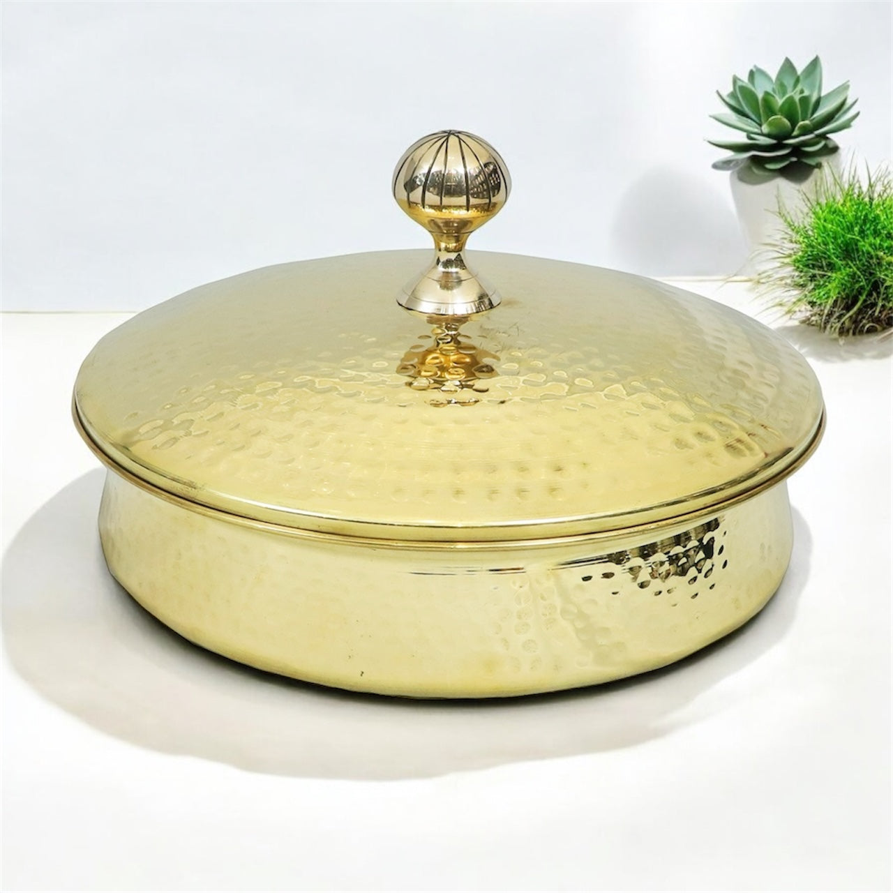 Premium Brass Sipri Handi with Lid – 3L Capacity, 10-Inch Diameter